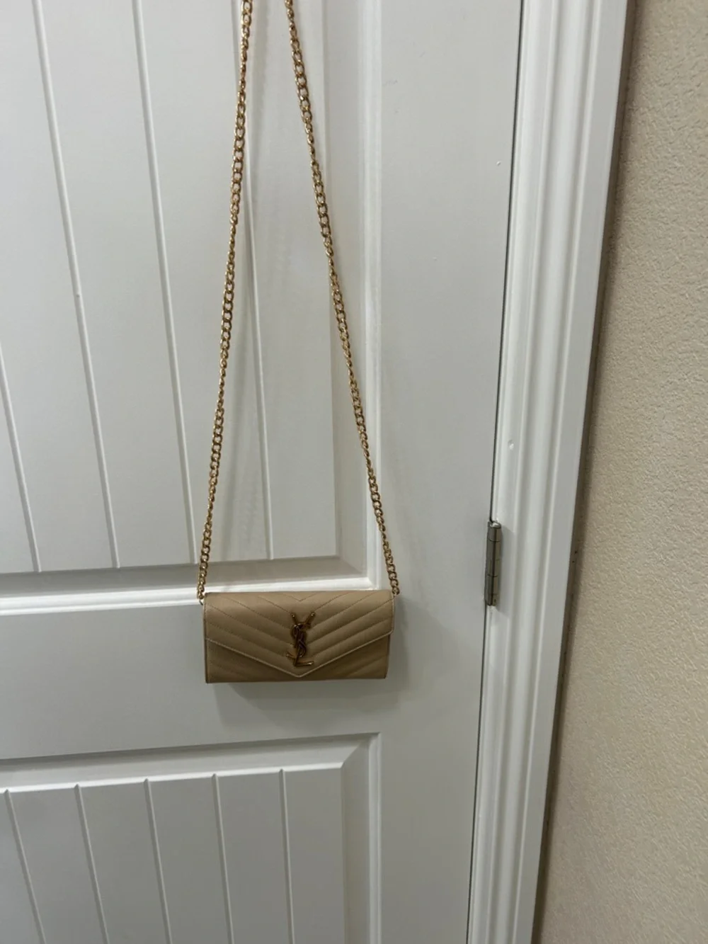 YSL Cassandre Beige Quilted Leather Wallet-on-Chain with Gold YSL Hardware - Picture 2 of 10